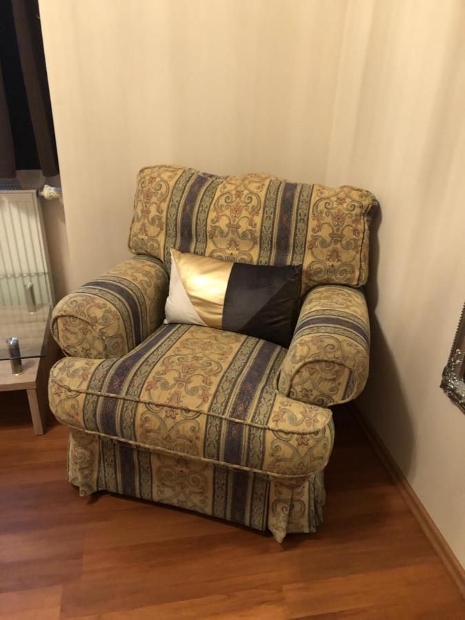 Quiet -Residential Area 2 Bedroom+Living Room Apartment Szombathely Extérieur photo